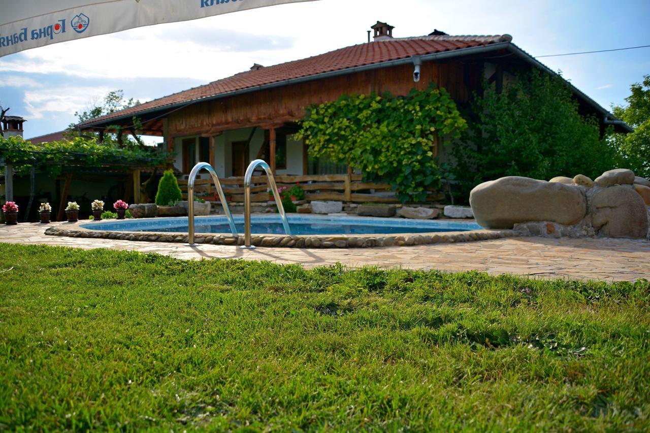 Hotel Pri Chakara Arbanasi Exteriér fotografie